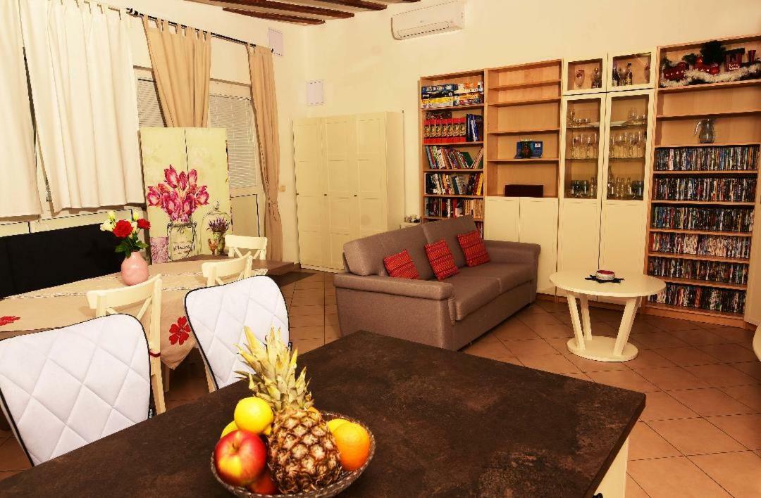 Ferienwohnung Studio Tami I Barbi Opatija Exterior foto